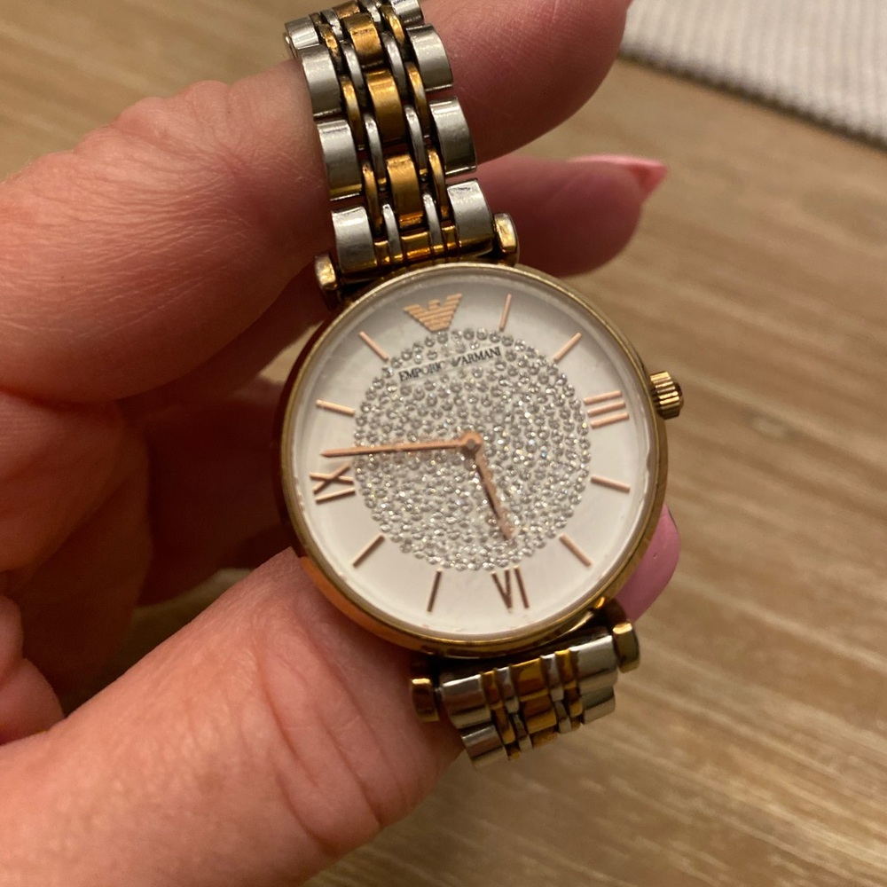 EMPORIO ARMATI BRACELET 2 Tone watch! Absolutely Stunning!⌚️⌚️⌚️